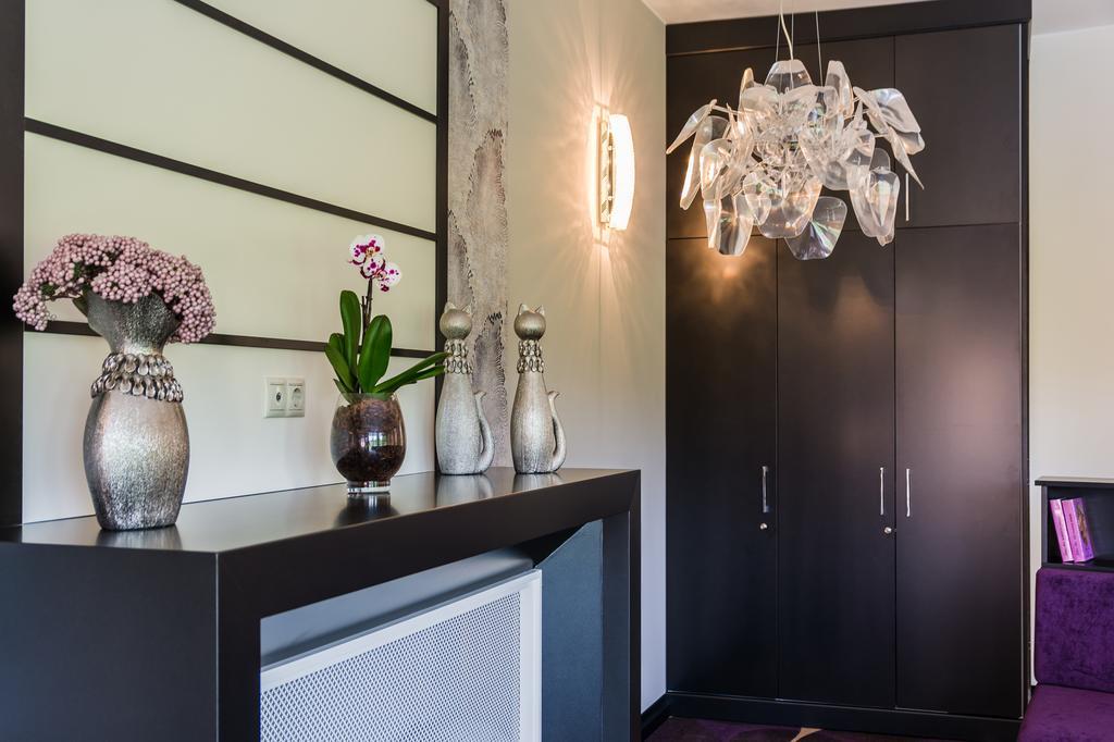 Nyíregyháza Victoria Garden Hotel Es Etterem מראה חיצוני תמונה